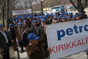 Kırıkkale Tüpraş işçileri Ankara’da ÖİB önünde eylemde