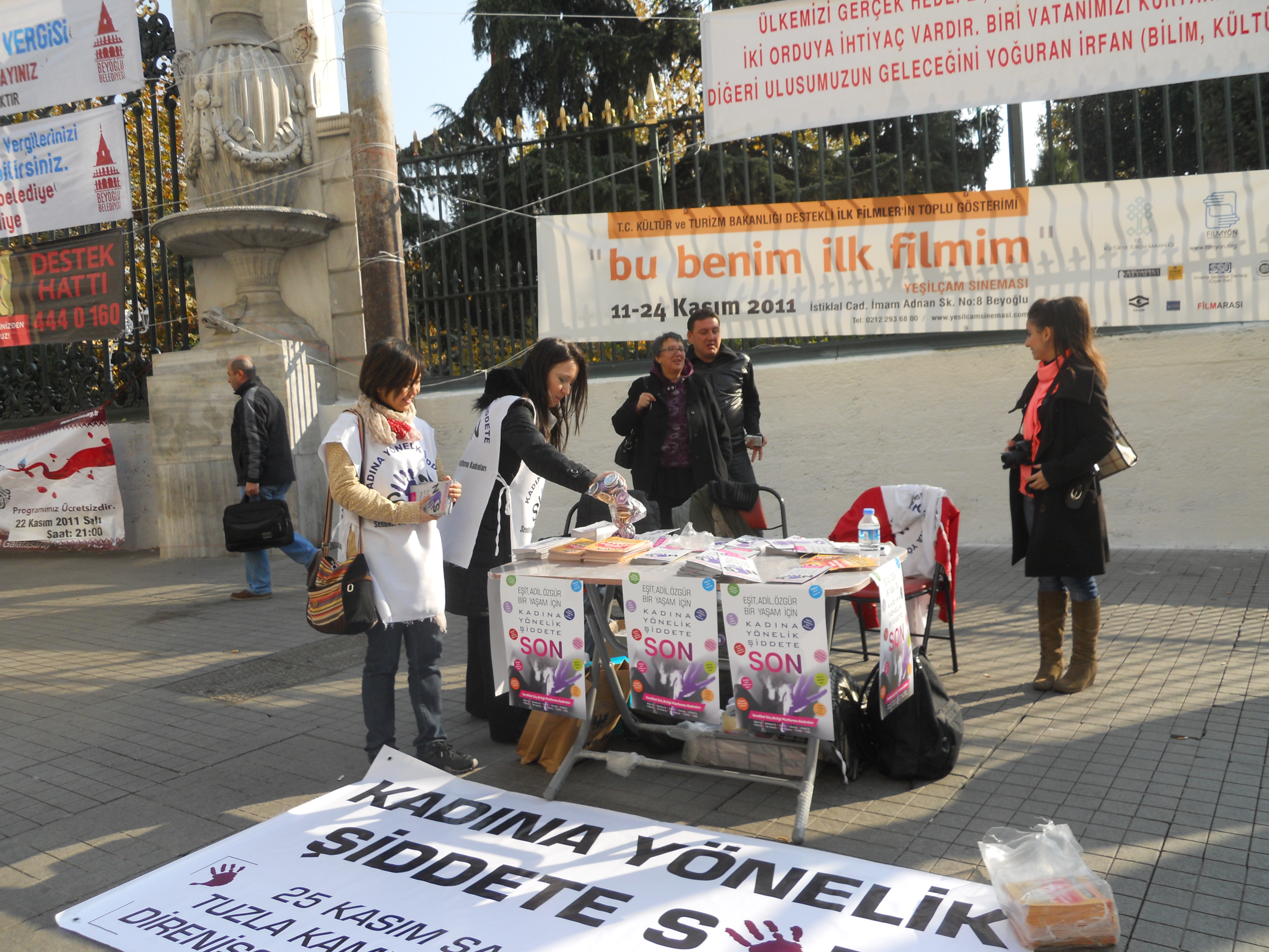Kadına yönelik şiddete son