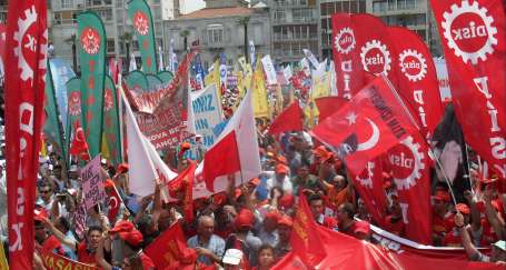 İzmir’de tek ve güçlü 1 Mayıs