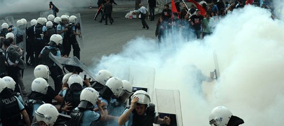 SES: ‘Biber gazı ölümlerinin sorumlusu İçişleri Bakanlığı’dır’