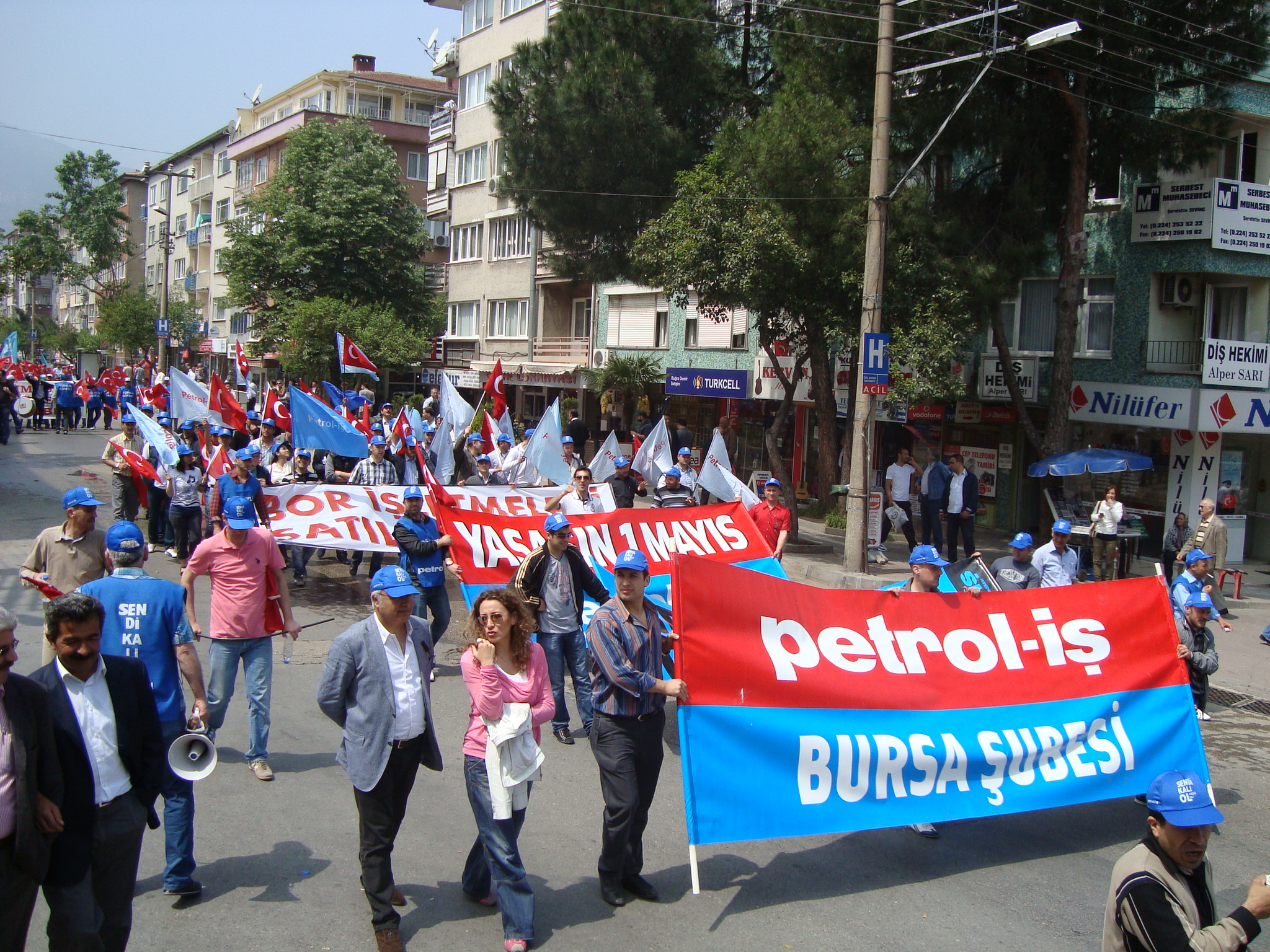PETROL-İŞ BURSA ŞUBESİ 1 MAYIS ALANINDA…