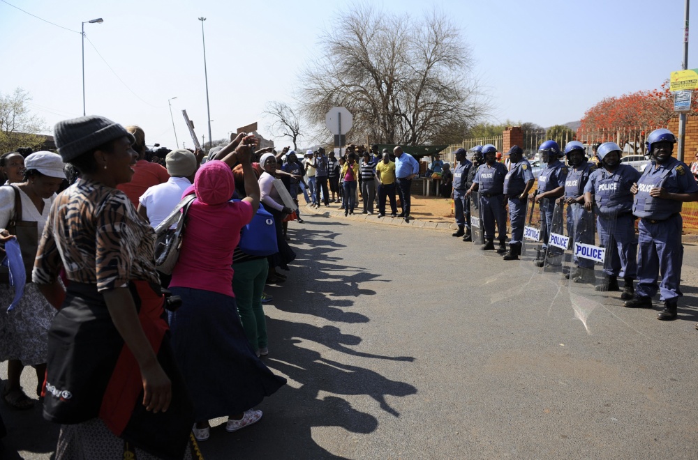 Güney Afrika Lonmin madeninde çözüm umudu