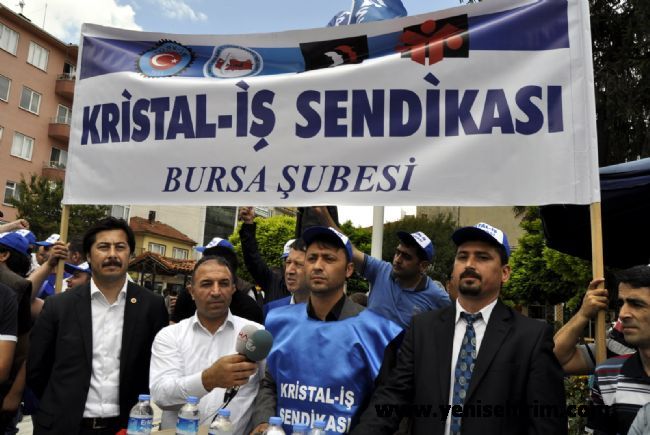 Bursa Şubemizden Şişecam Grevine Destek