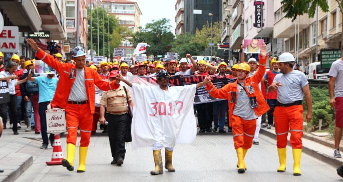 Soma işçisi Meclis’e yürüdü