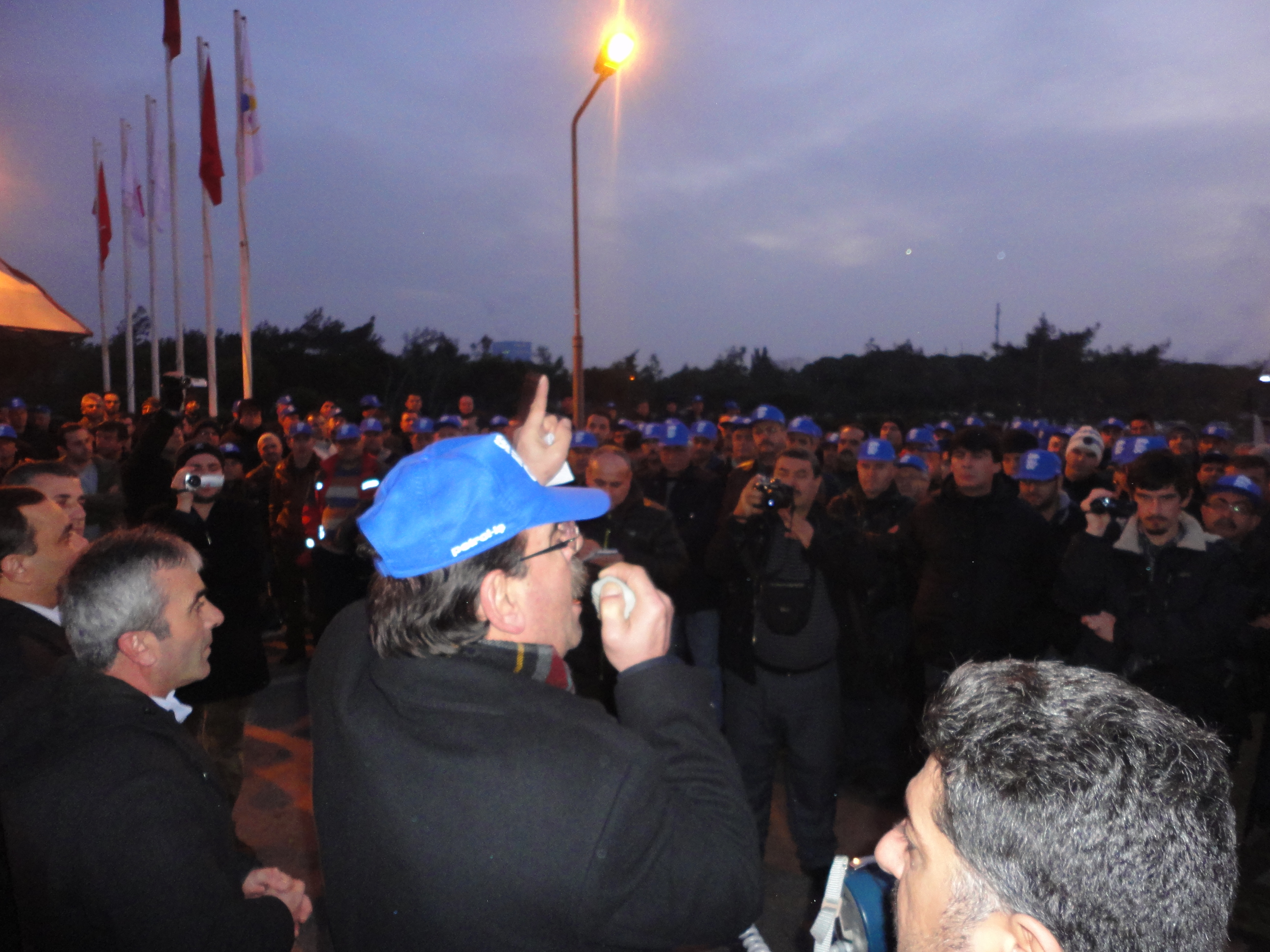 Eti Maden İşletme Müdürlüğü Önünde Eylem