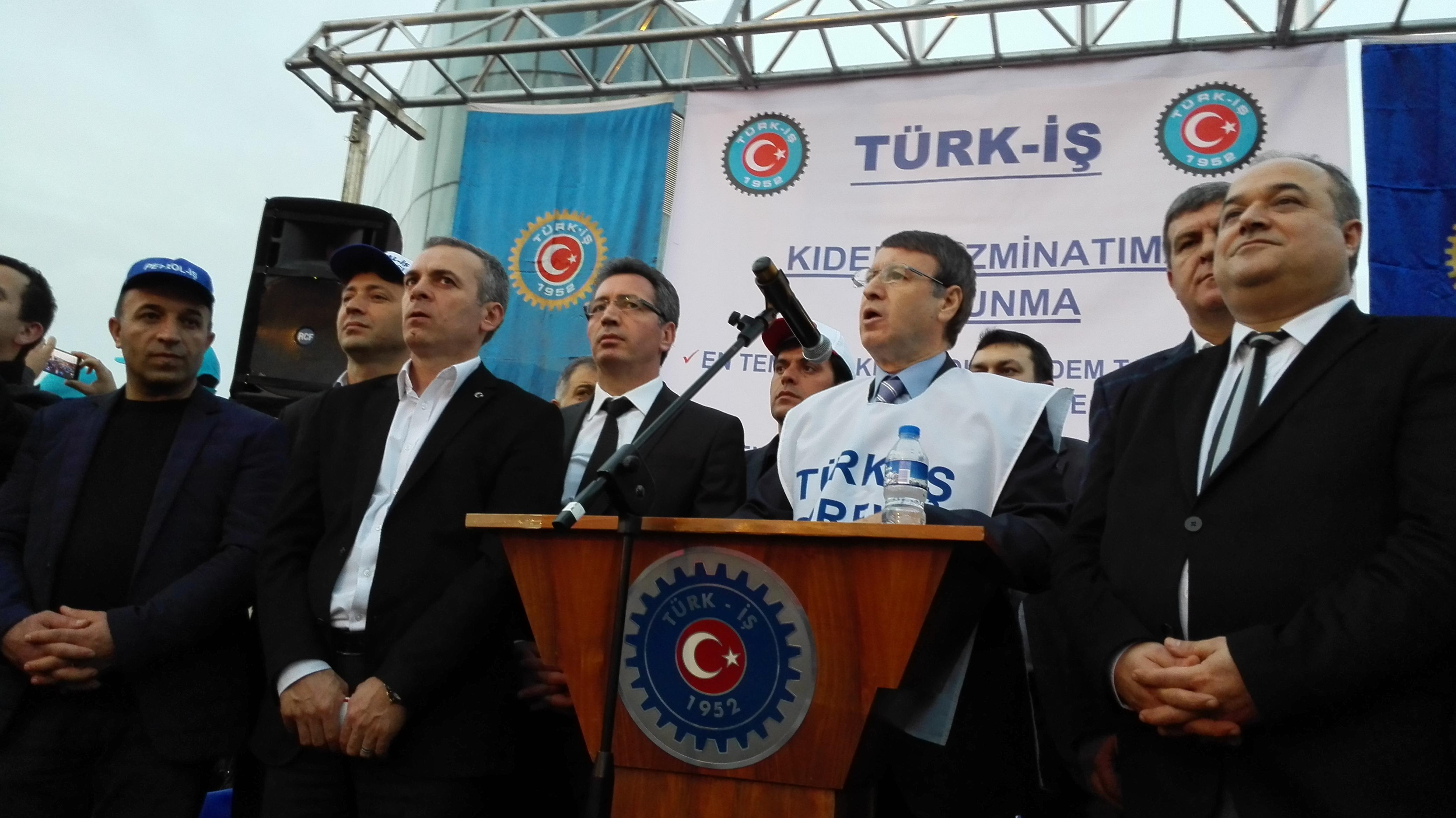 Bursa Şubemizden Kıdem Tazminatı Eylemi