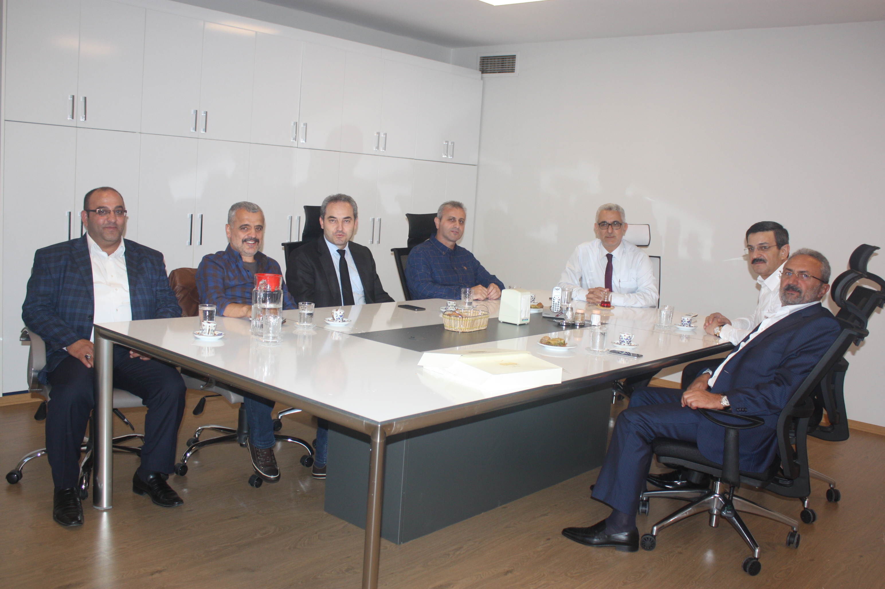 Uhim Başkanı Ayhan Küçük ‘Yeni Yönetim Hayırlı Olsun’