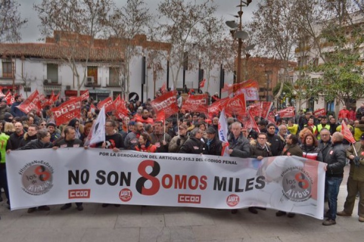 İspanya’da Sendikacıların Yargılanmasına Karşı Binlerce Kişi Madrid’de Yürüdü