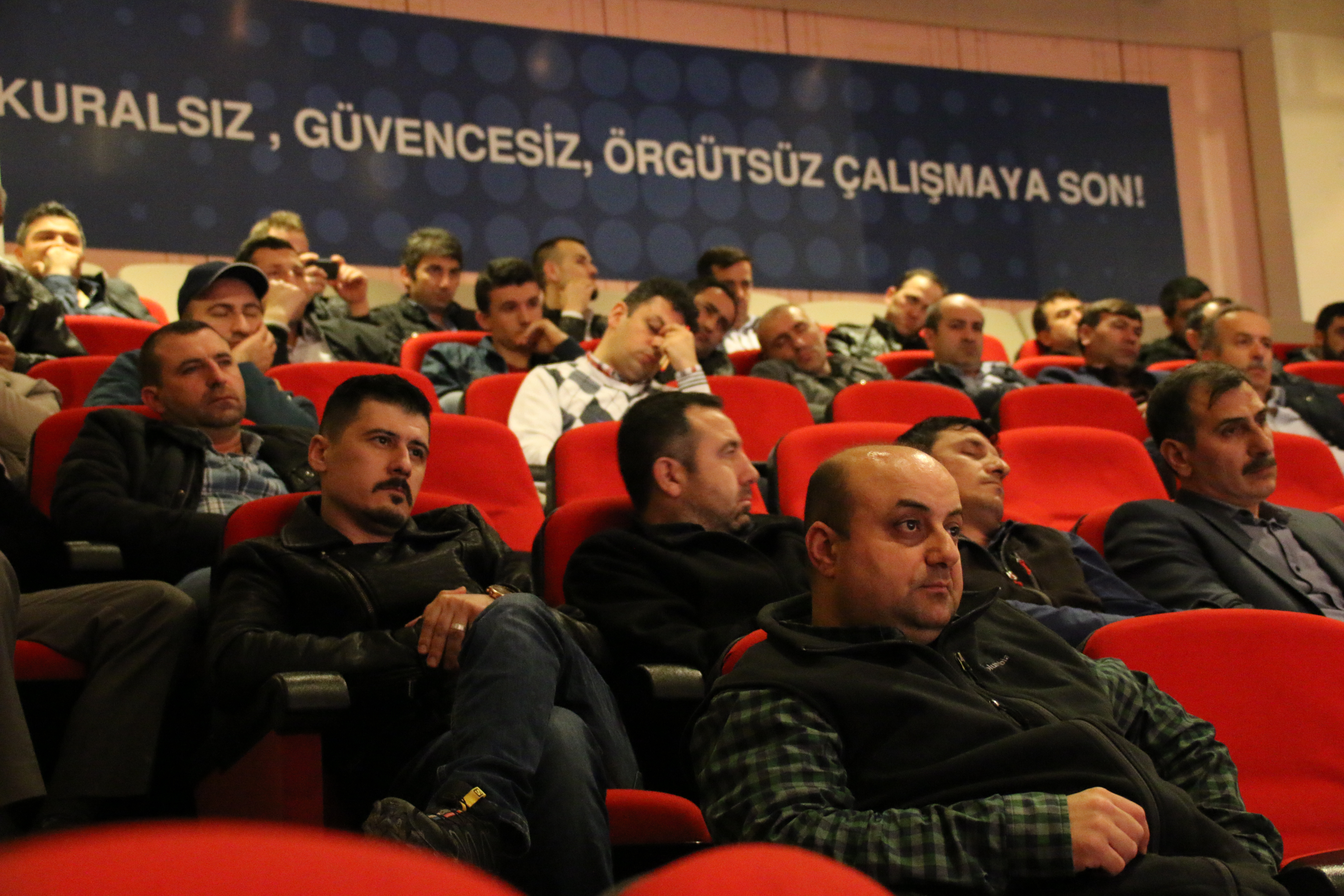 Kocaeli Sendikalar Birliği, Bilim – Sanayi ve  Teknoloji Bakanı Fikri Işık ile bir araya geldi