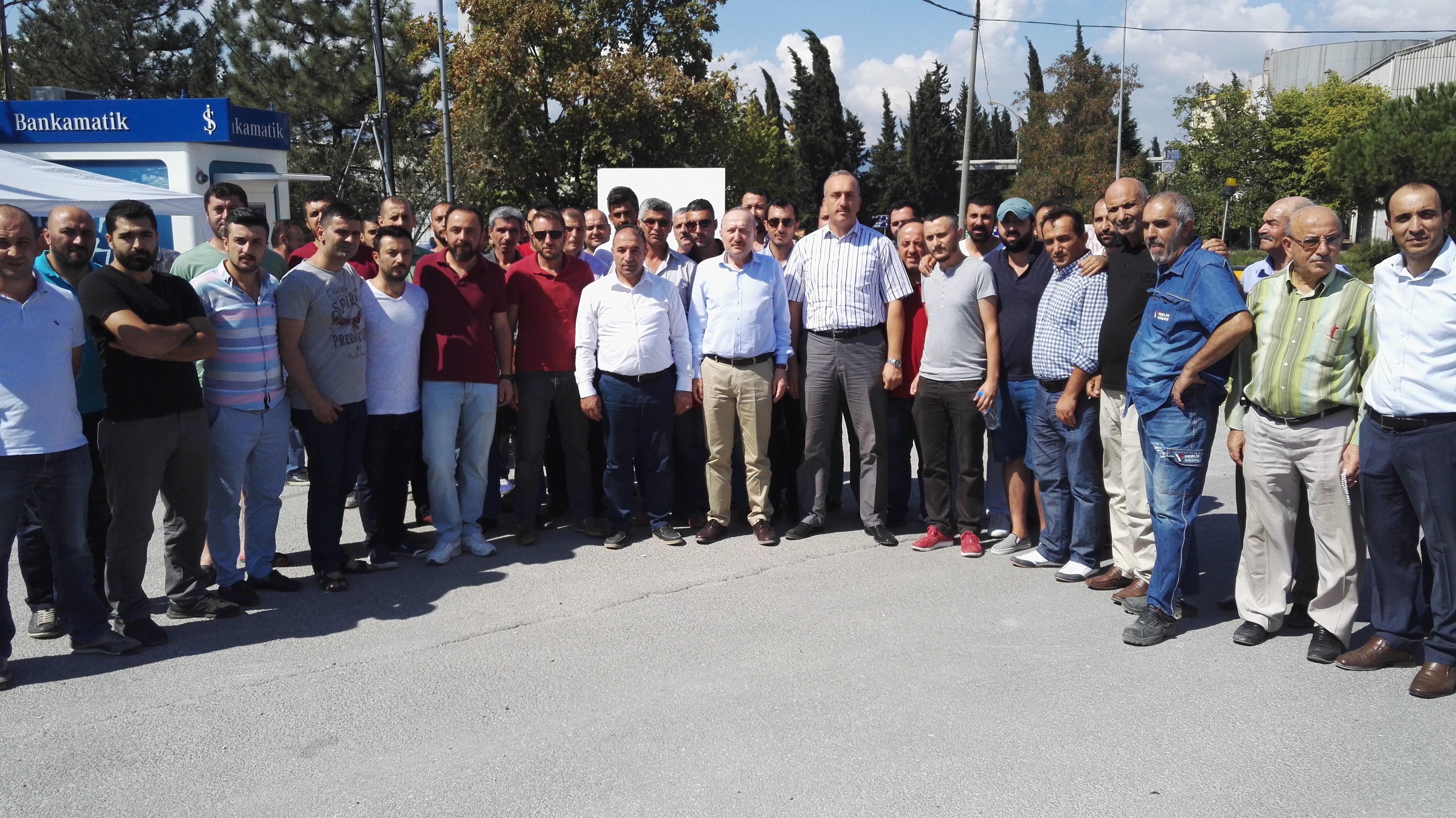 Milliyetçi Hareket Partisi Gemlik Gübre İşçilerine Destek Ziyareti