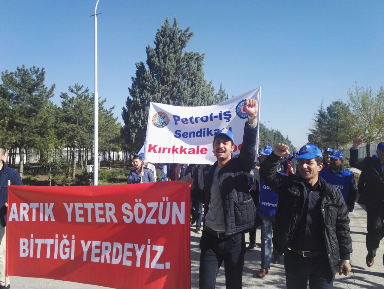 Tüpraş’ta İş Bırakma Eylemleri Devam Ediyor