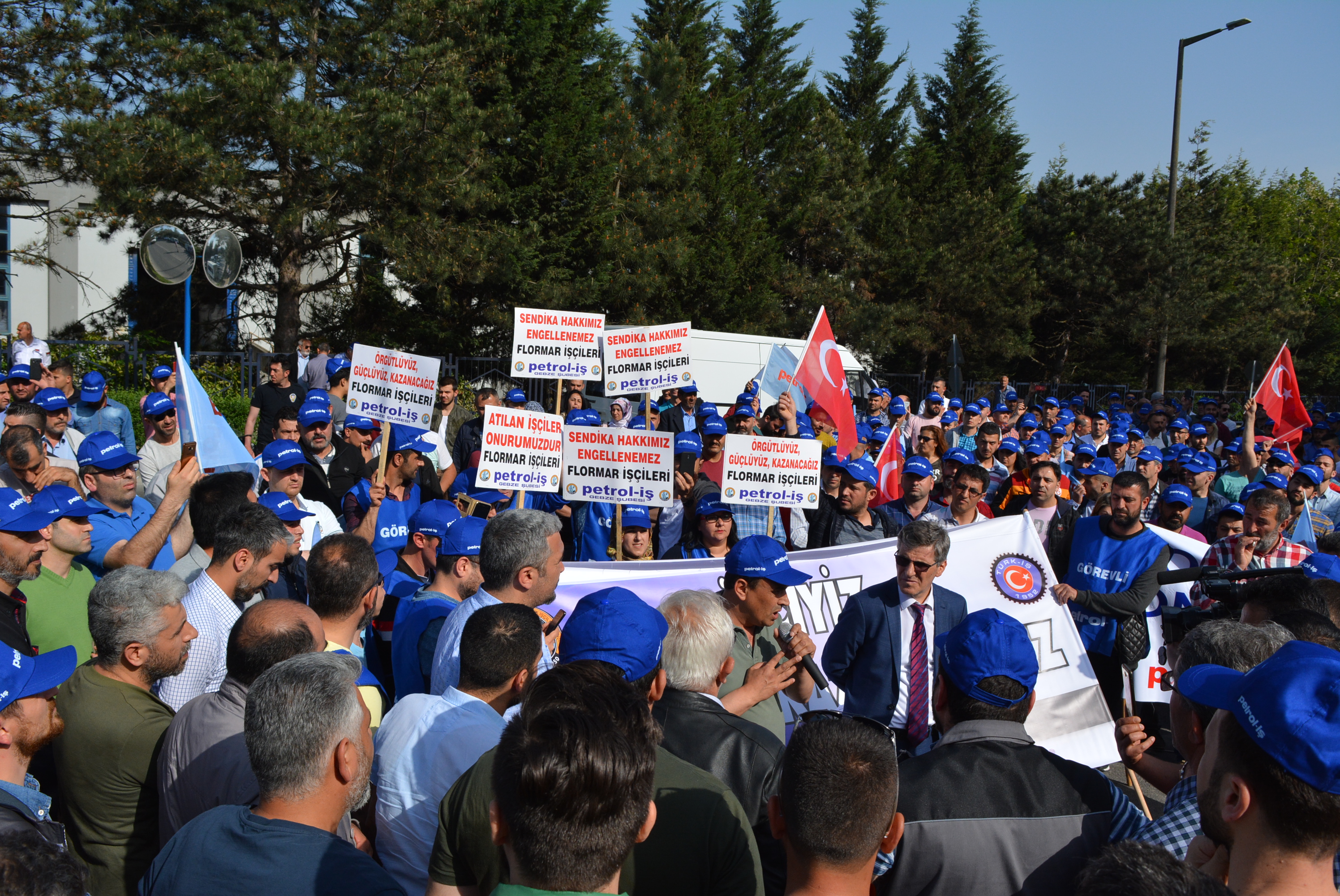 15.ÇALIŞMA EKONOMİSİ ve ENDÜSTRİ İLİŞKİLERİ KONGRESİ’NİN AÇILIŞ TÖRENİ YAPILDI