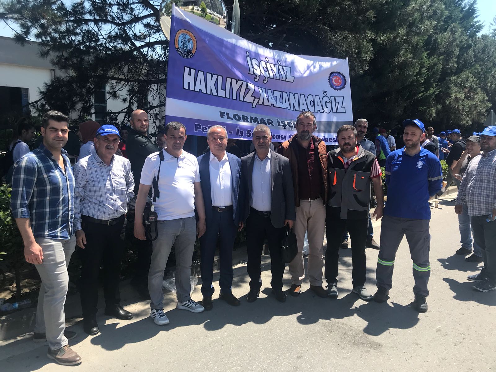 Flormar İşyeri Önünde Basın Açıklaması