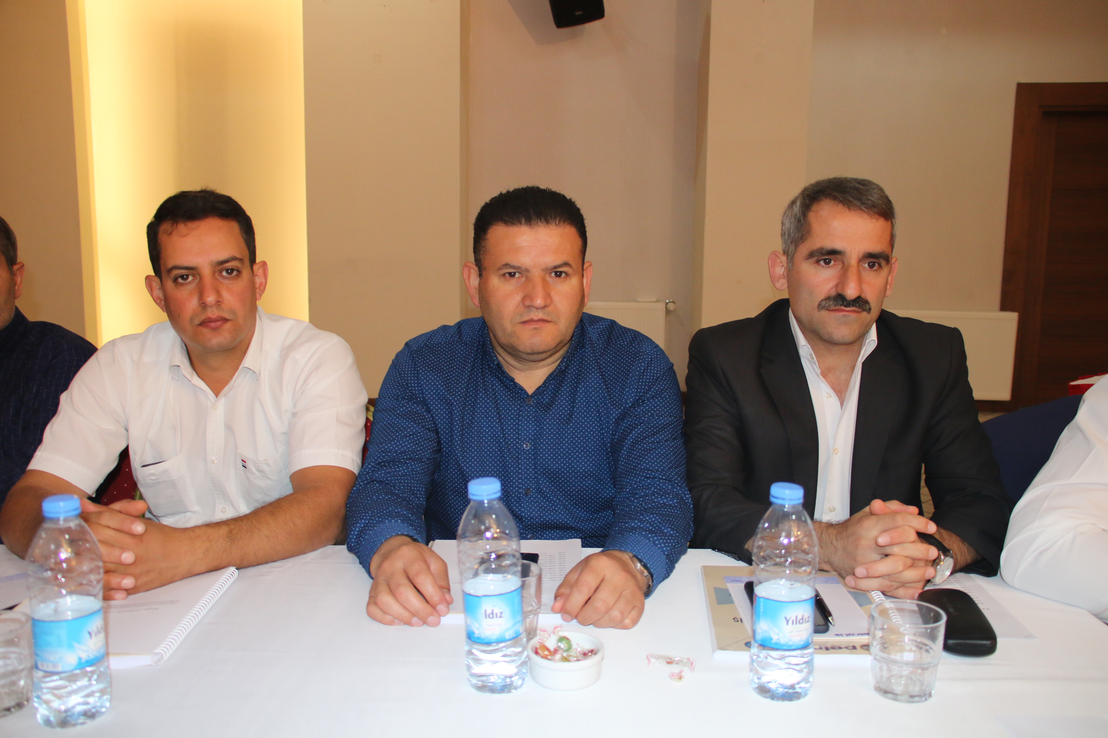 Özelleştirmelere ve taşeronlaştırmaya tavizsiz bir şekilde karşı çıkıyoruz