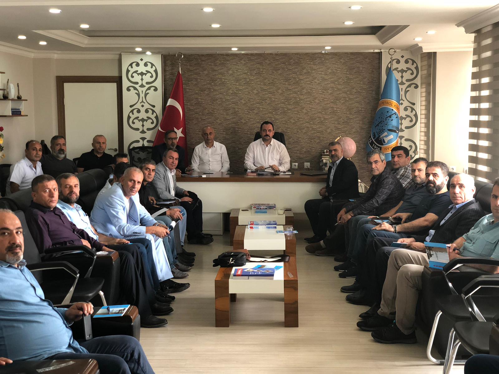 Genel Mali Sekreterimiz ve Genel Örg. ve Eğt. Sekreterimiz Batman Temsilciler Kuruluna Katıldılar