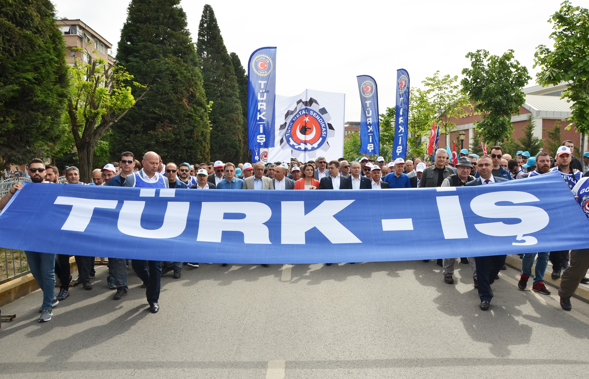 Ankara Şubemiz 1 Mayıs’ı Kocaeli, İzmit Milli İrade Meydanı’nda Kutladı