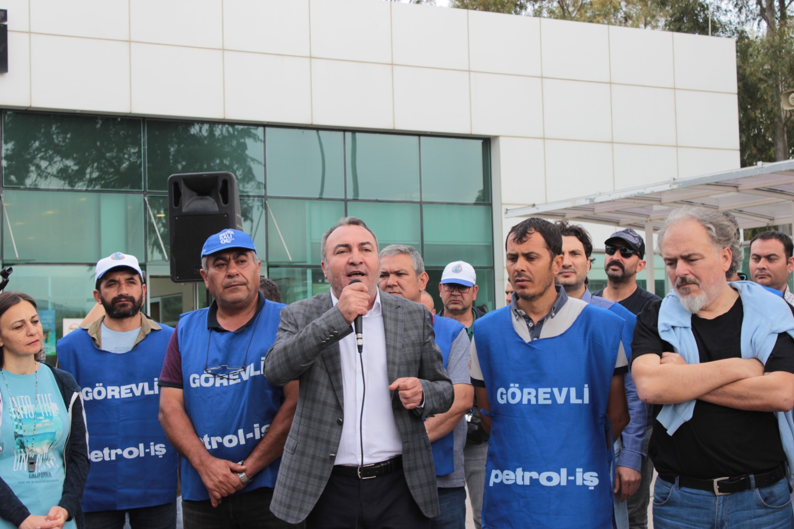 Genel Mali Sekreterimiz Turgut Düşova’dan Tüpraş İşçisine Destek