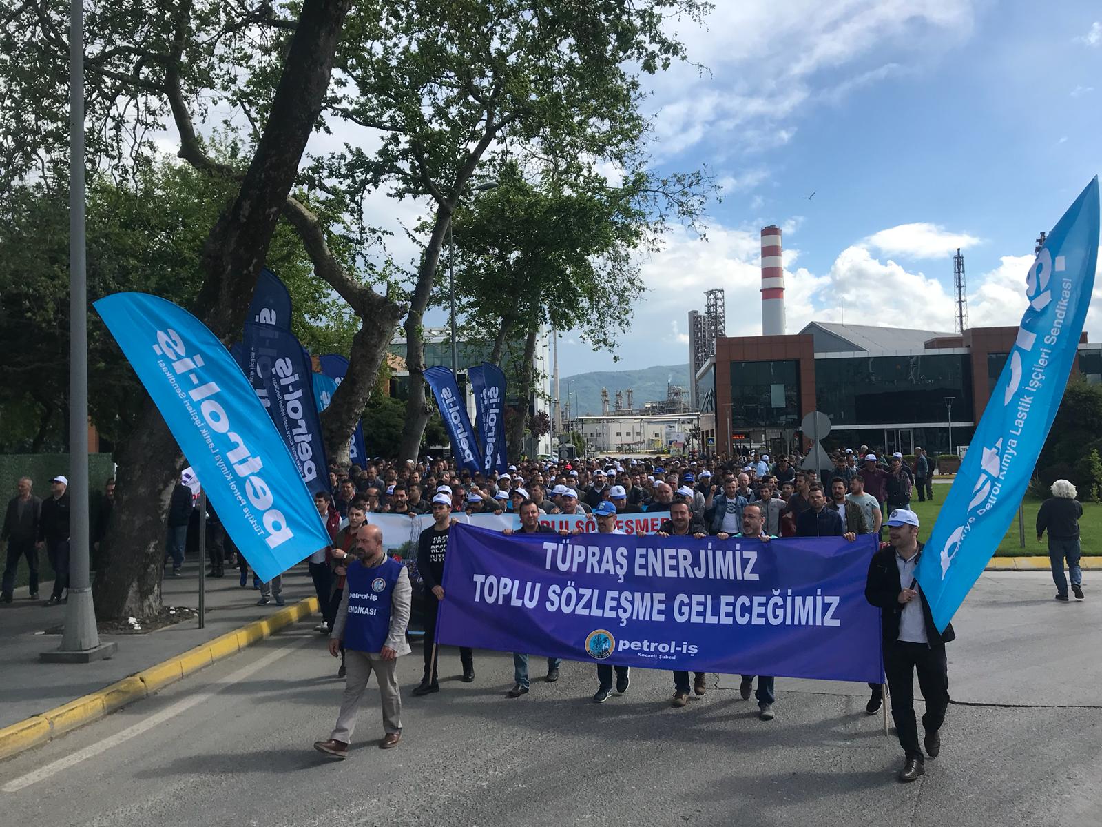 Tüpraş İzmir Rafinerisi İşyerinde Eylem