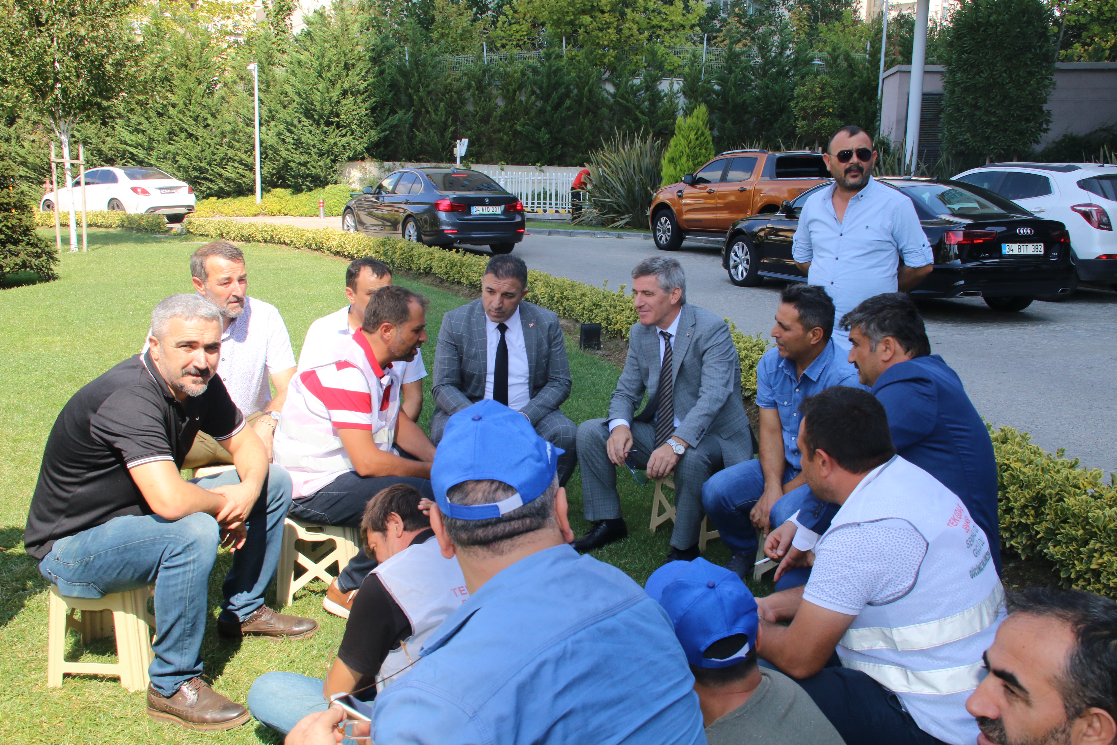 Gebze’de Fabrikalar Soma için Durdu