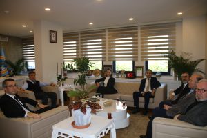 Şişe Cam Yöneticilerinden Sendikamıza Ziyaret