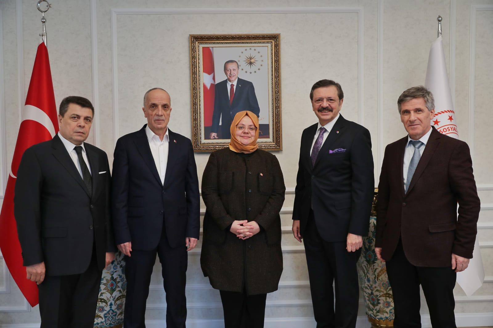 Aile, Çalışma ve Sosyal Hizmetler Bakanı Zehra Zümrüt Selçuk’a Ziyaret