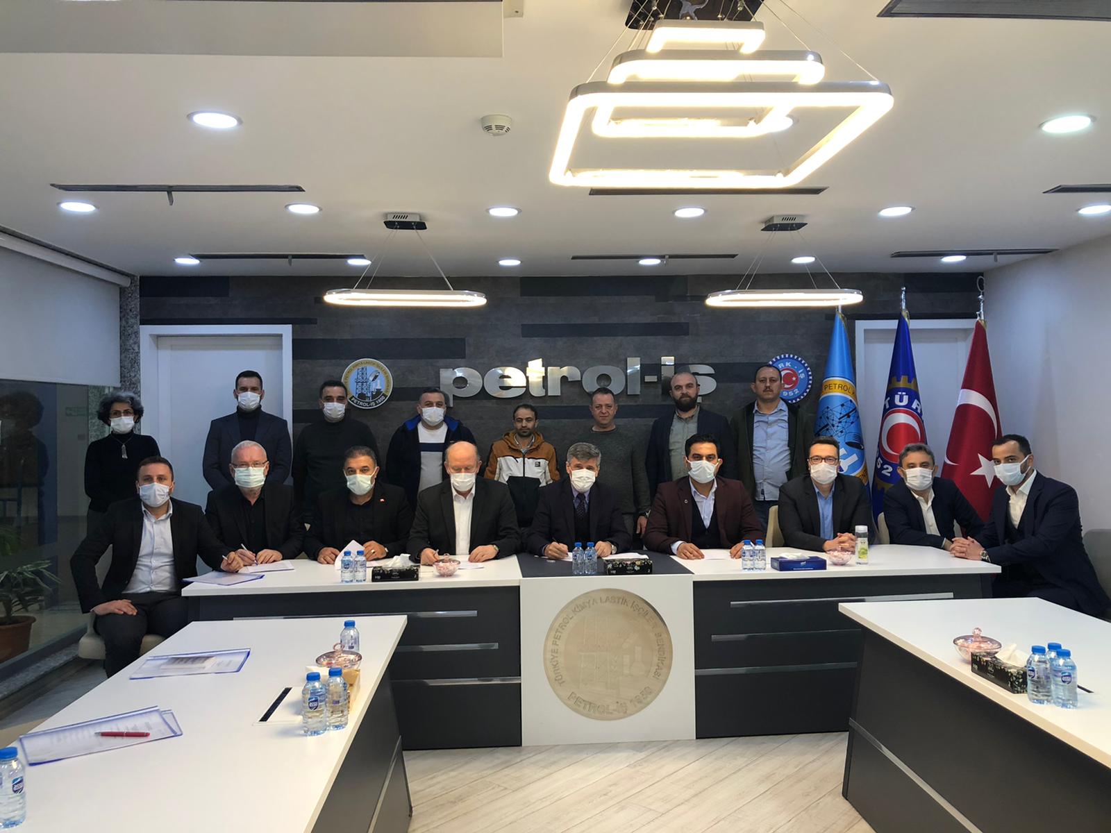 Vibracoustic İşyerinde Toplu İş Sözleşmesi İmzalandı