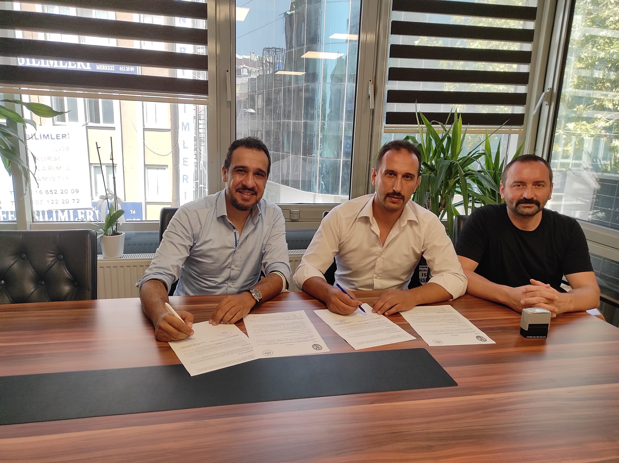 Mavi İşitme Merkezi ile kurumsal Anlaşma Yapıldı