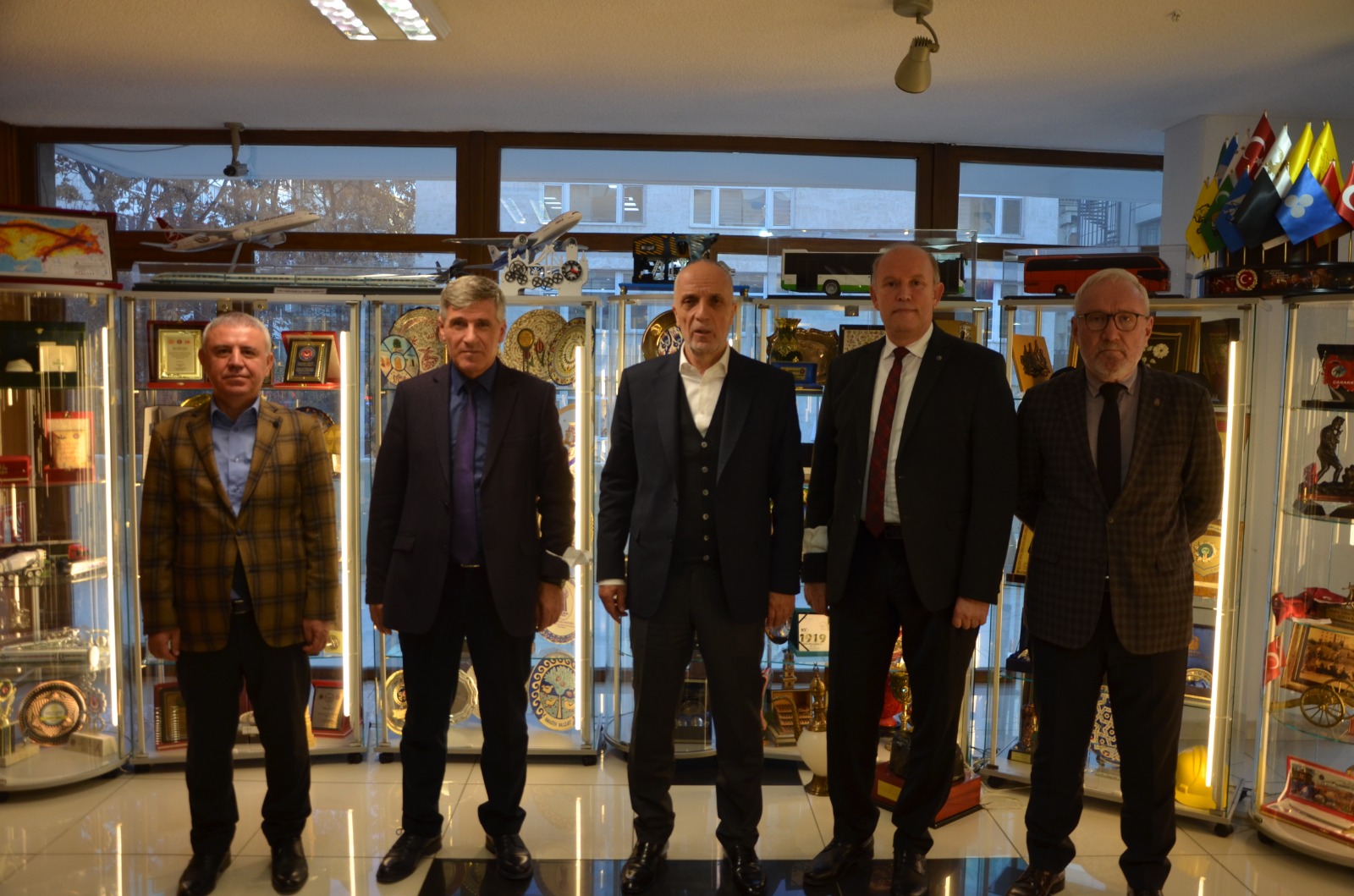 Merkez Yöneticilerimiz Türk-İş’te