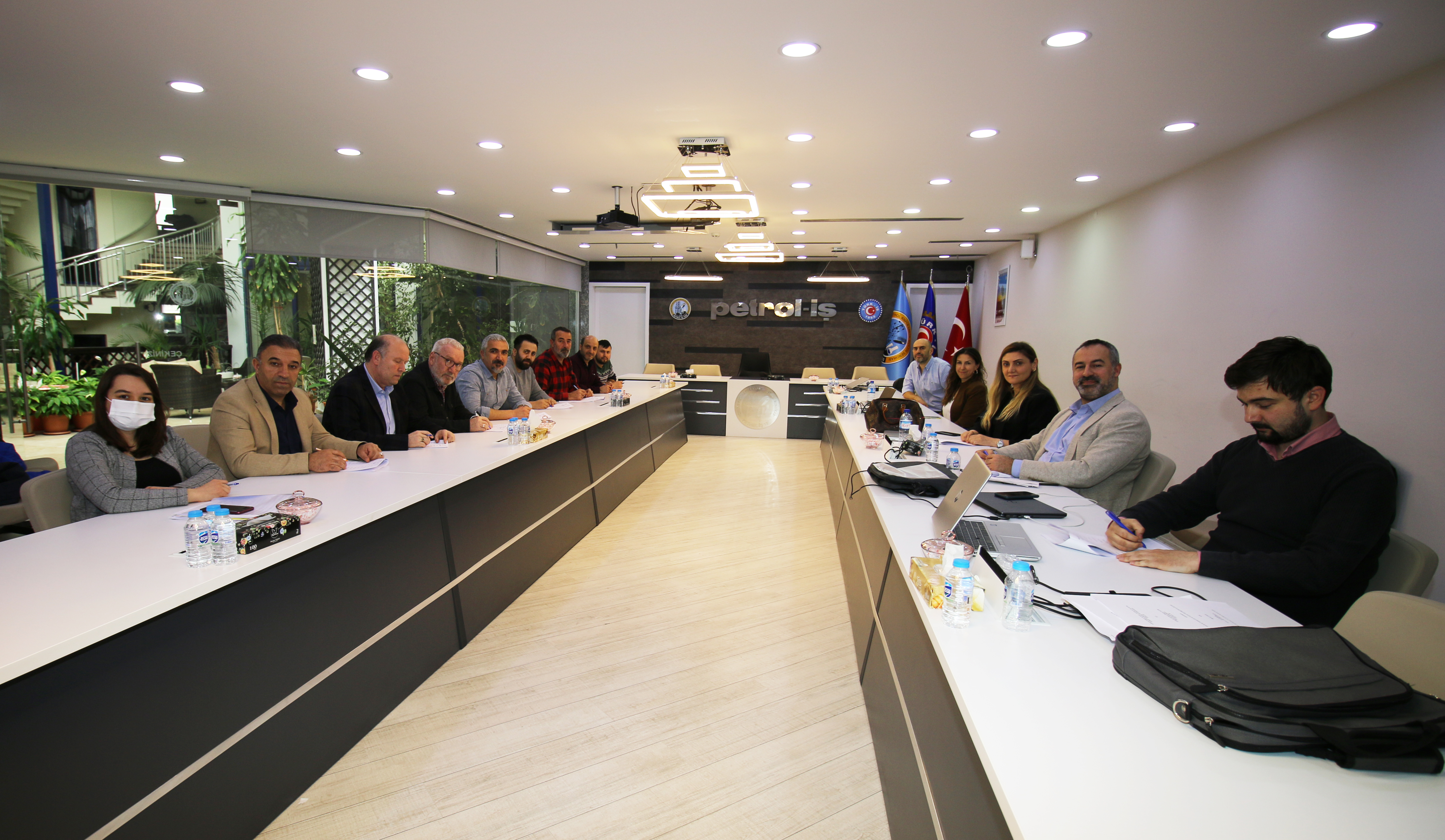 Polin Su Parkları İşyerinde TİS İmzalandı