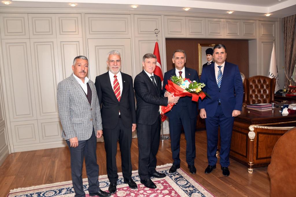 Merkez Yöneticilerimiz Trabzon Valisi İle Bir Araya Geldi