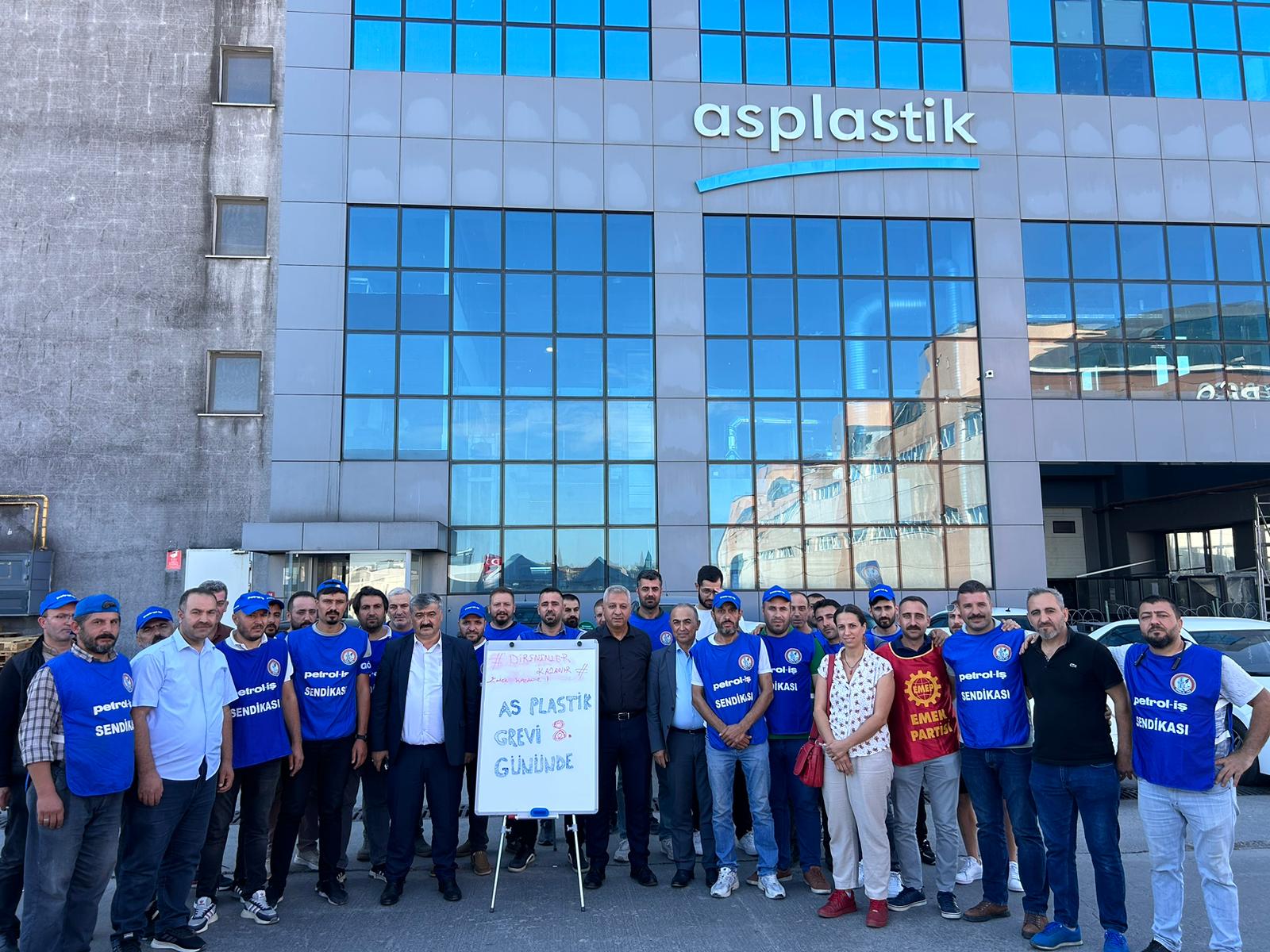 Genel Merkez Yöneticilerimizden As Plastik Grevine Ziyaret
