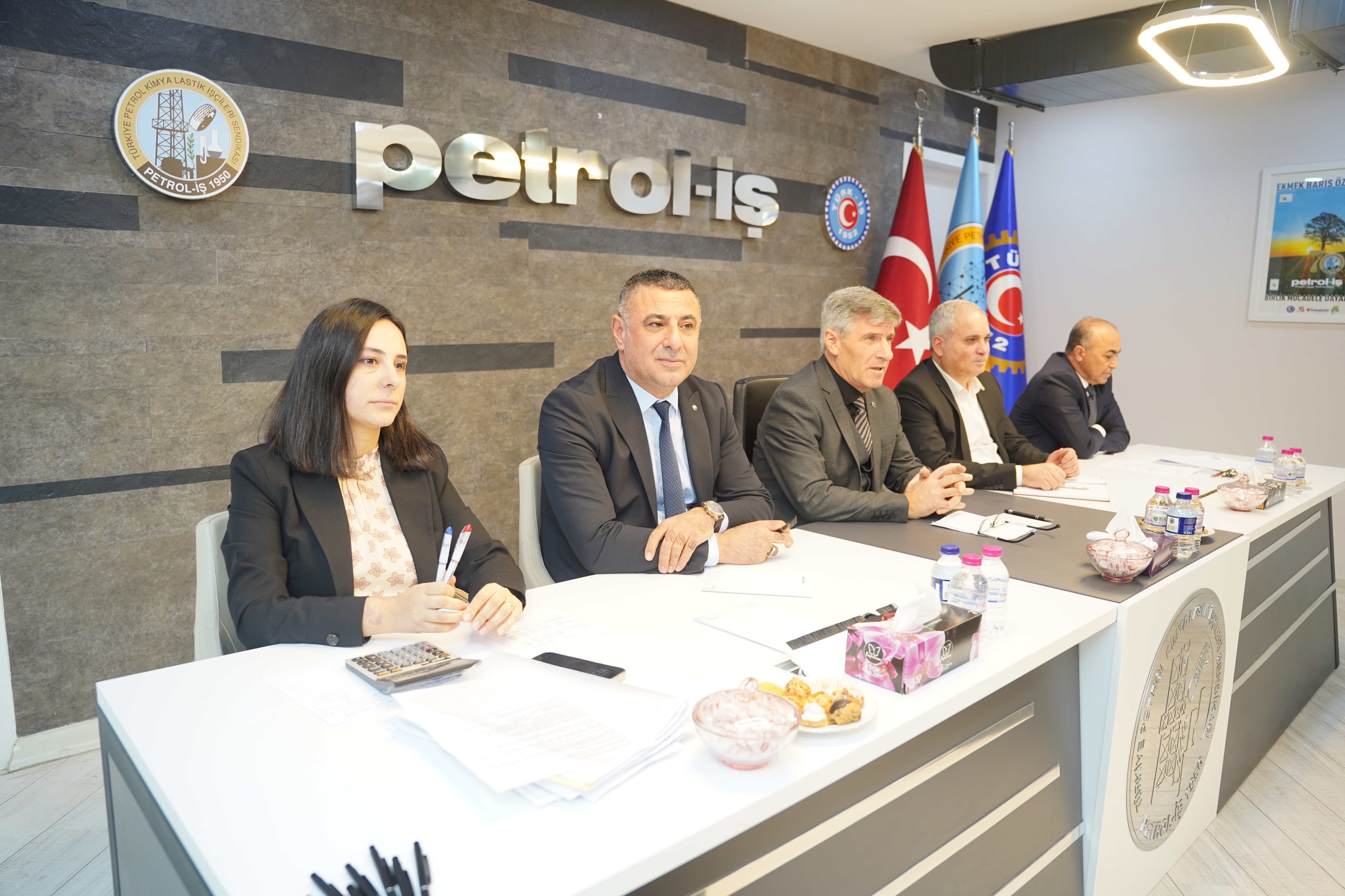 Gripin İlaç İşyerinde TİS Taslak Çalışması Yapıldı