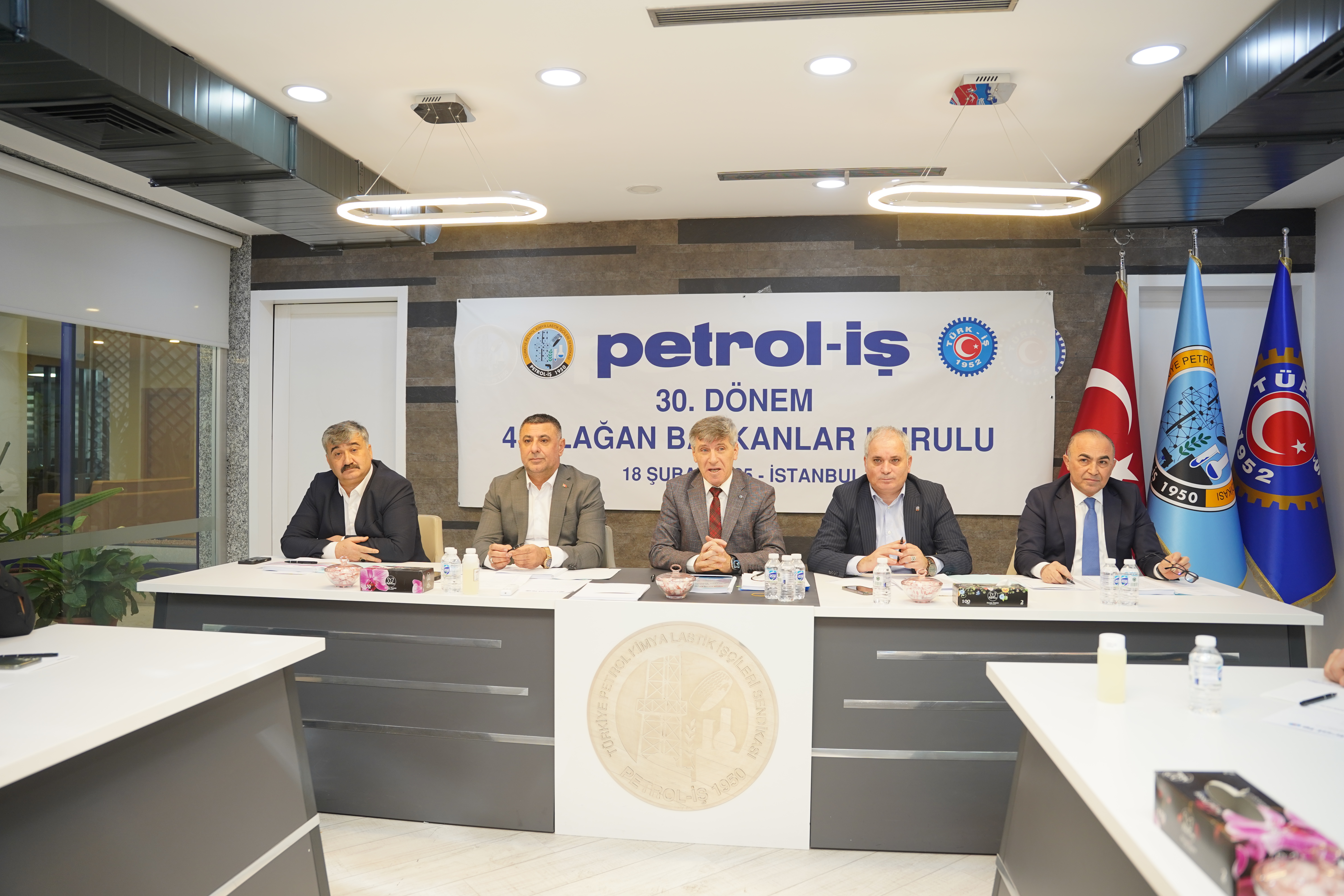 Petkim ve Star İşyerlerinde TİS Müzakereleri Başladı